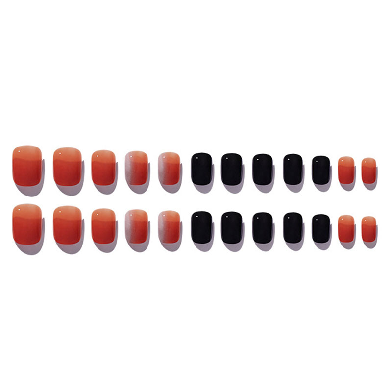 Как Press On Nails преобразява изживяването ви с маникюр у дома